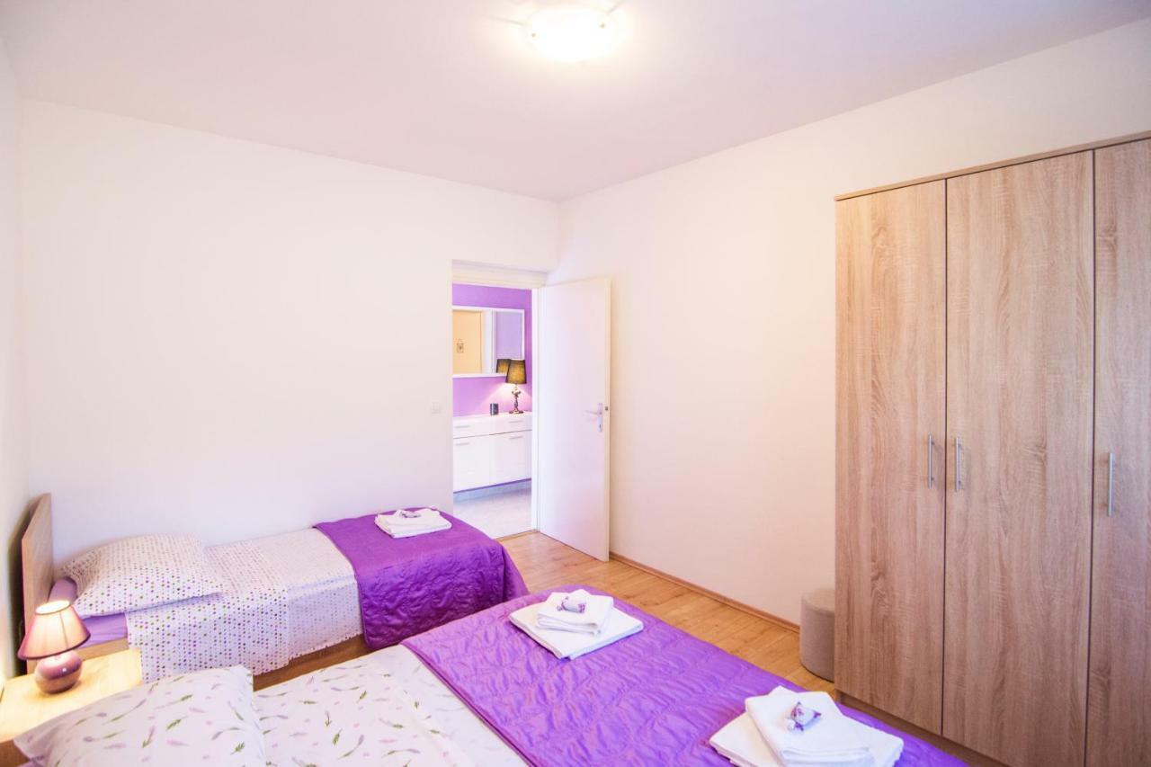 Apartmani Perkovic Gustirna Exterior photo